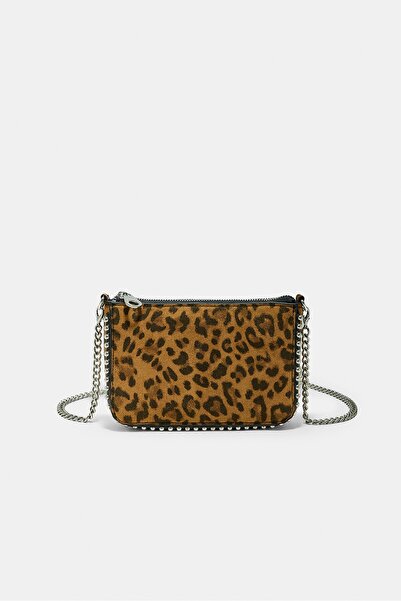 Stradivarius Zımbalı desenli mini çanta