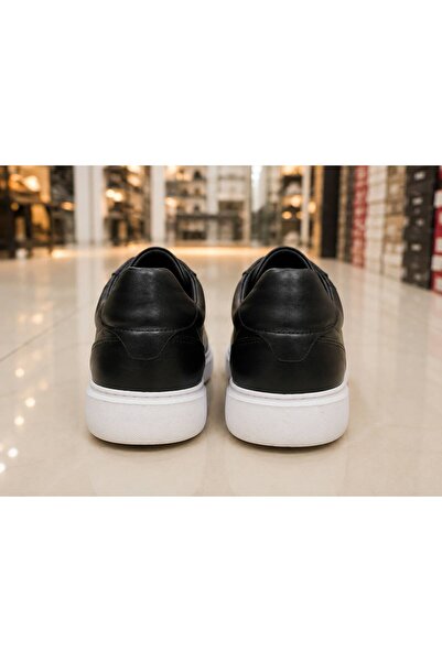 Erkek Bağcıklı Siyah Spor Ayakkabı Beyaz Taban Modern Sneaker