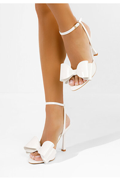 B T Shoes Sandale elegante cu toc Viviene V2 albe