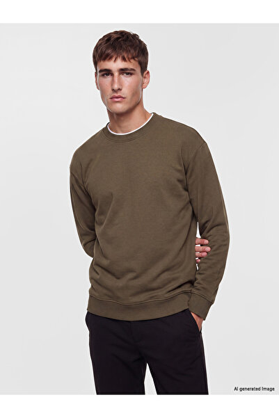 LC Waikiki Rmz Gi̇yi̇m Farkiyla Zero Roba Collar Men's Thick Sweatshirt