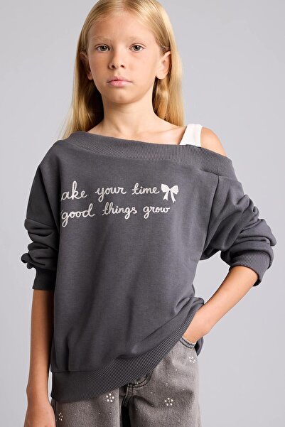 DeFacto Sweatshirt sa otvorenim ramenima, mašnom i printom za devojčice I7427...
