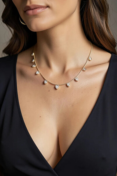 PRVT Altın Renk Kalp Figürlü Choker Kolye