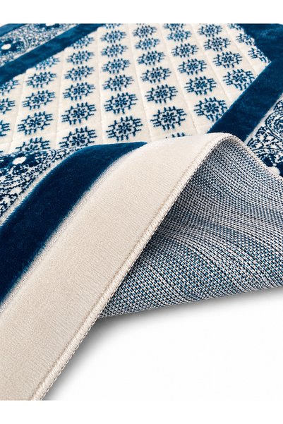 Pamuklife Ultra Luxurious Velvet Woven Prayer Rug with Soft Texture and Fringed Mihrimah Pattern, Petrol Blue