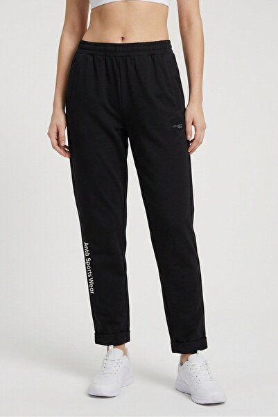 Anta Women Regular Fit Training Track Pants, Black