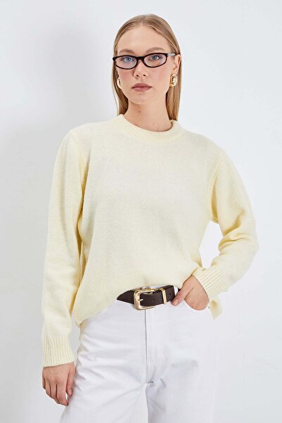 Fulla Moda Basic Crew Neck Casual Knit Sweater
