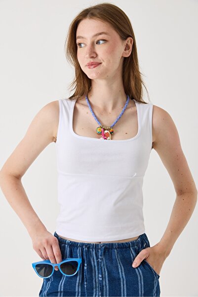 Raneel Kazançlı Alışveriş Women's Zero Sleeve Square Neck Crop Blouse White