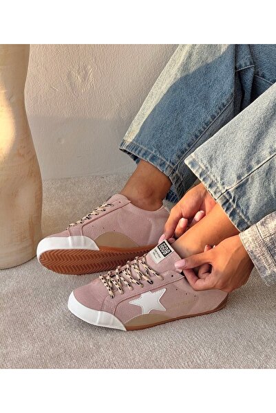 Golden Goose Women's True-Star in pastel pink suede with silver star