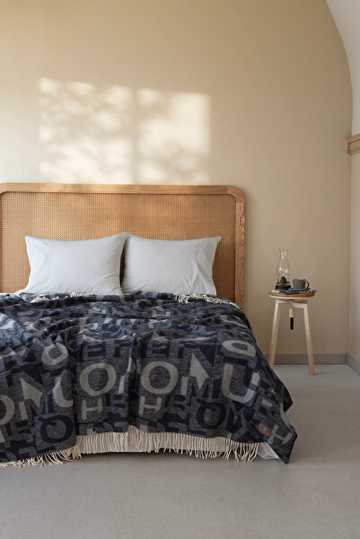 First Choice Muna Double Jacquard Blanket & Sheet Set Navy Blue