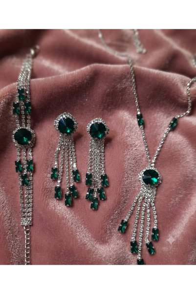 ROSALINDA Yeşil taşlı saçaklı kolye küpe bileklik seti