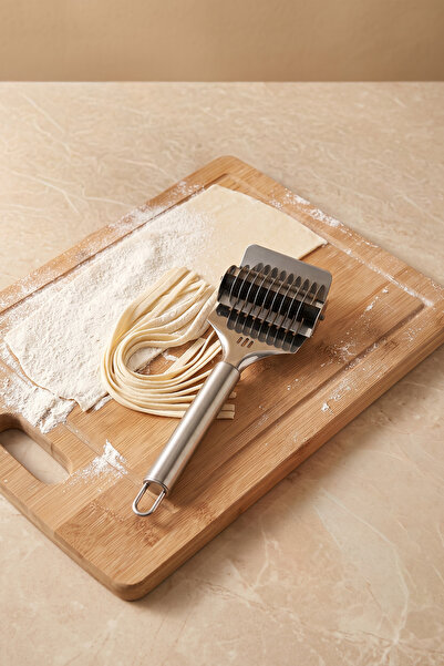 KHAKMA Pasta Noodle Cutter 22 cm – Stainless Steel Multi-Blade Dough Cutting ...