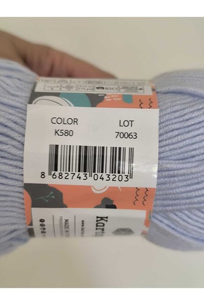 Kartopu No:1 K580 Ice Blue Lot 70063 100% Anti-Pilling Acrylic 100 Gr 160m