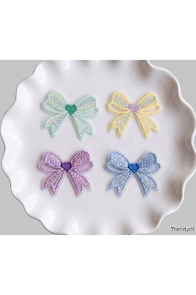 Jeevee Embroidered Bow Set of 4 Clips for Hairless Babies