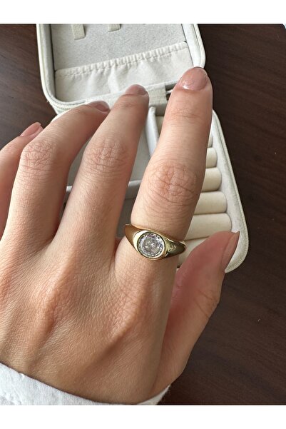 ringbox Special Edition - Gold Round Stone Ring