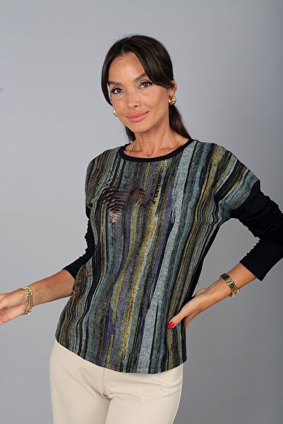 By Saygı Women's Leaf Patterned Round Neck Long Sleeve Blouse