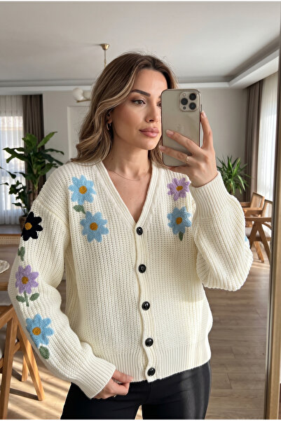 FEMELLE White V-Neck Buttoned Floral Embroidered Knitted Cardigan