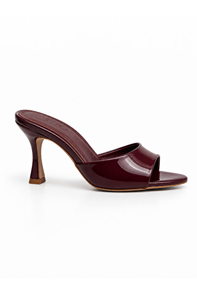 Sira Official Vesper Burgundy Patent Leather Heeled Slippers