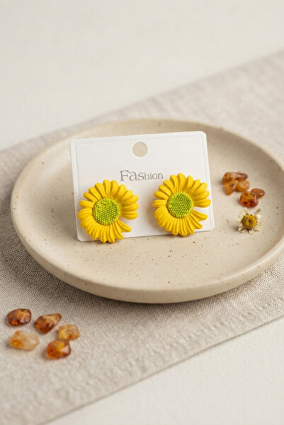 Lisinya Daisy Flower Model Women's Earrings -