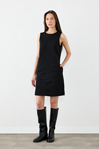 Gusto Canvas Gilet Dress - Black