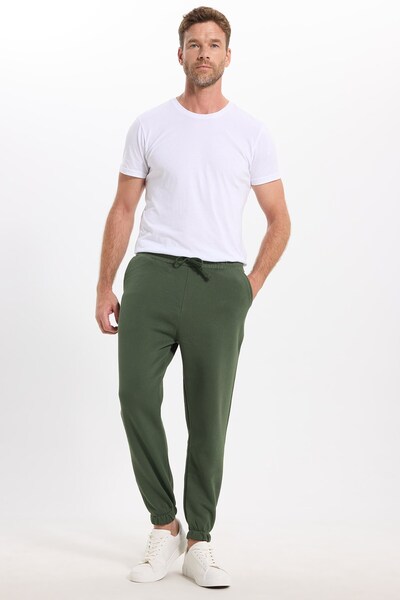 Tudors Unisex Relax Fit Relax Fit Raster 3-Pocket Elastic Jogger Leg Green Sw...