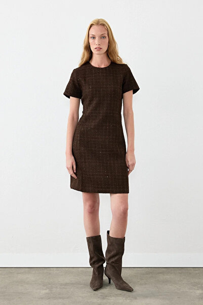 Gusto Short Sleeve Tweed Dress - Brown