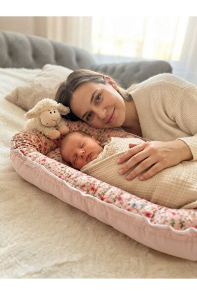 Babynest Oval Crib 100% Cotton Newborn Sleeping Nest Floral