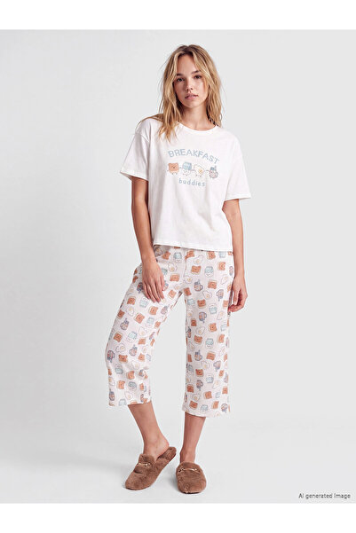 LC Waikiki Lcw Young Ecru Crew Neck Printed Women's Capri Pajama Set