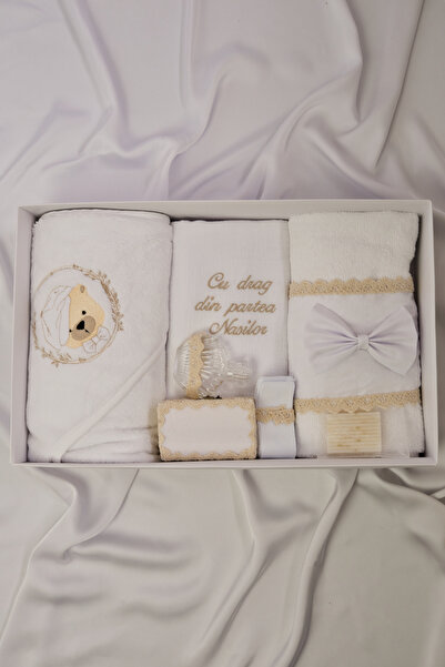 Happy Bears Trusou botez de vara pentru baieti, 7 piese, “Ursulet cu palarie”...