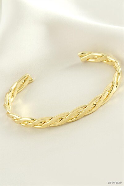 ZERO LAND Spt-Gld Twisted Bracelet (234027) Yellow