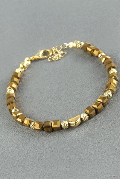 ZERO LAND Spt-Gld Mixed Figured Cube Crystal (233708) Bracelet Yellow