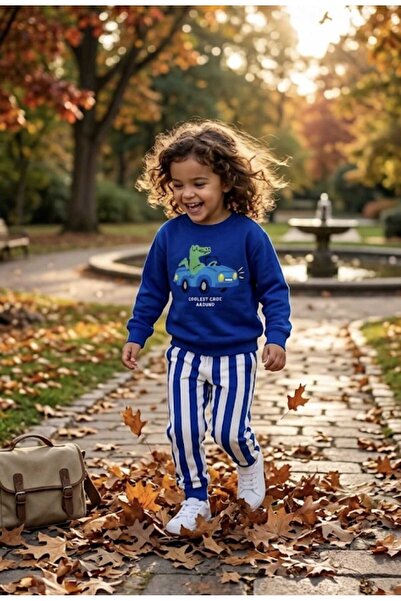 is kids wear Erkek Çocuk Timsah Baskılı Saks Mavi Sweatshirt ve Çizgili Alt E...
