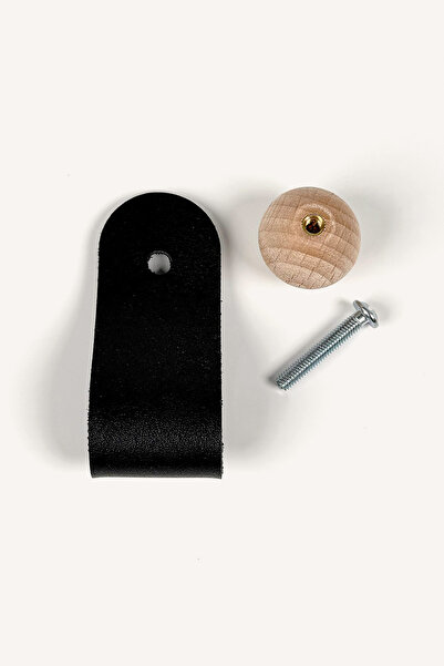 Kulpingo Black Wooden Detailed Button Leather Handle
