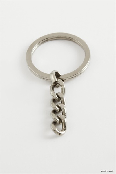 ZERO LAND Spt-Gld Thick Metal Keychain Horse 3 cm (03909) Silver Color