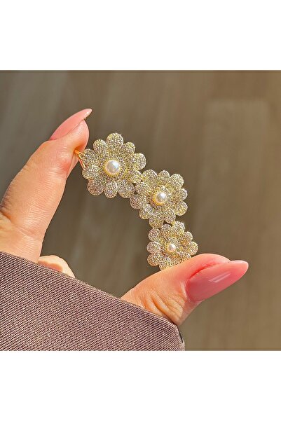 Genel Markalar Özel Seri Papatya Earcuff