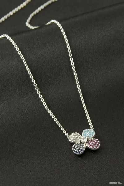 ZERO LAND Zngzrmll Daisy Zircon Stone Pendant (24447) Silver Color