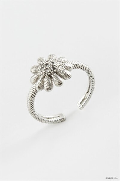 ZERO LAND Zngzrmll Flower Stone Ring (25716) Silver Color