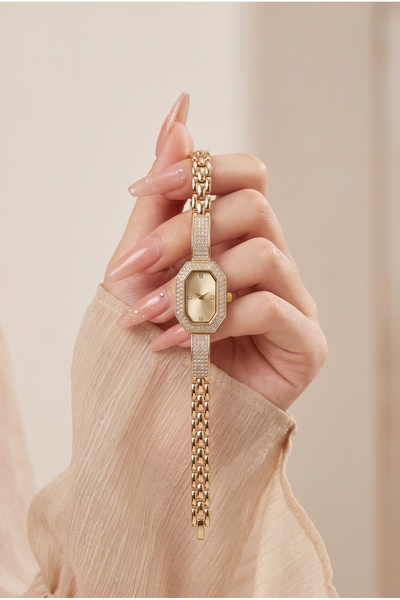 KLISHE Swarovsk Women's Steel Watch Gold Stone Vintage Old Money Rectangular ...