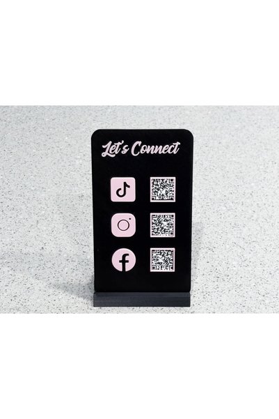 Kişiye Özel İşletmeler İçin QR Code Masaüstü Tabelası ve Altlık Tutacak Set