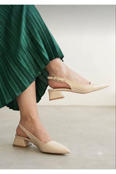 MADAM RENK Woman Shoes Since 1958 M.K Madam Renk Bej Rugan Sivri Burunlu Arka...