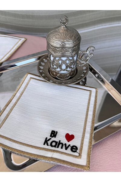 Sunum Bi kahve yazılı kare peçetesi