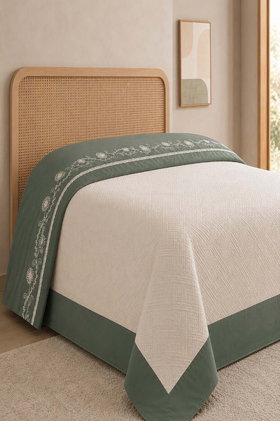 ÖDEL BULDAN Embroidered Lace Double Pique & Bedspread with Border - Dark Green