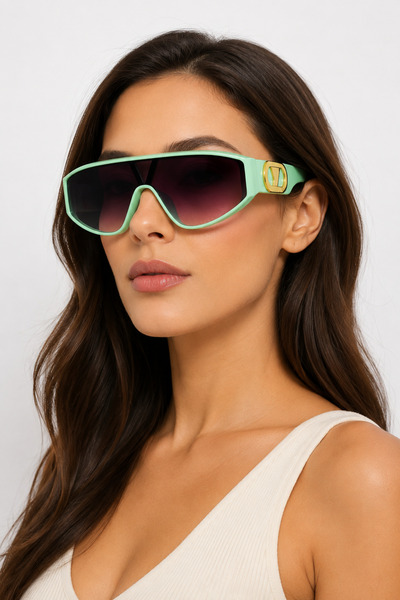 Generic Brand Women's Fashion Oversized shield sunglasses, UVA/UVB protection