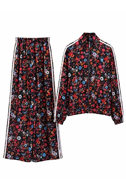 HANIQA Costum cu model floral cu dungi