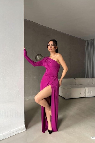 Euro Class Satin Fabric One-Shoulder Low-Cut Maxi Evening Dress