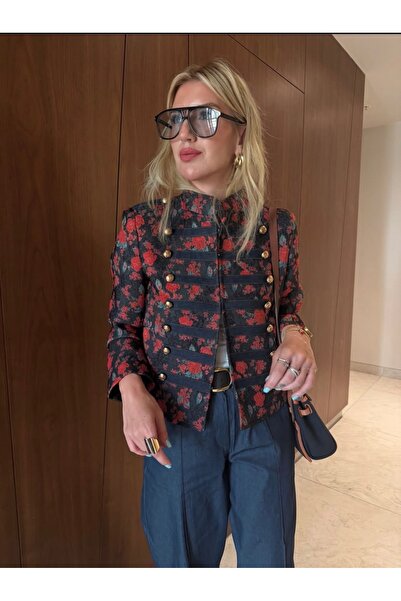 MODA Yeni sezon en trend ceketi özel tasarım renkli düğmeli çok zarif ve şık ...