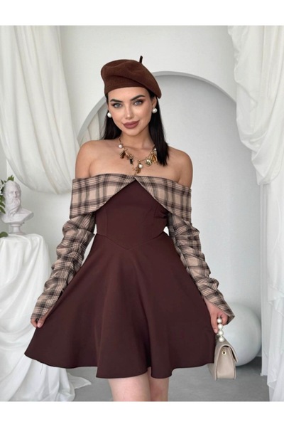 Dilek Vardar Kahverengi Kadın Madonna Yaka Gömlek Detay Mini Elbise