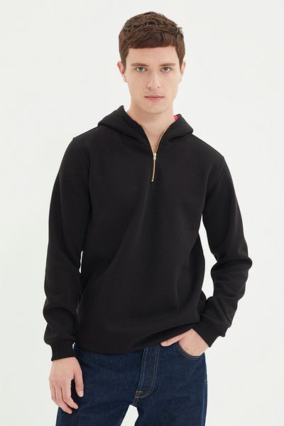 Trendyol Collection Черен мъжки стандартен суичър с качулка и дълъг ръкав с половин цип TMNAW20SW0507