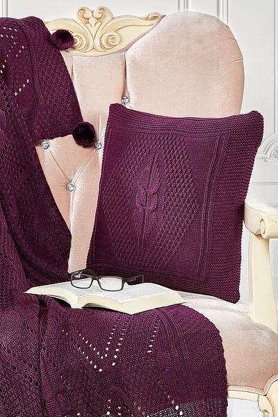 Evlen Home Collection Pompom Knitwear TV Blanket and Throw Pillow Set Purple