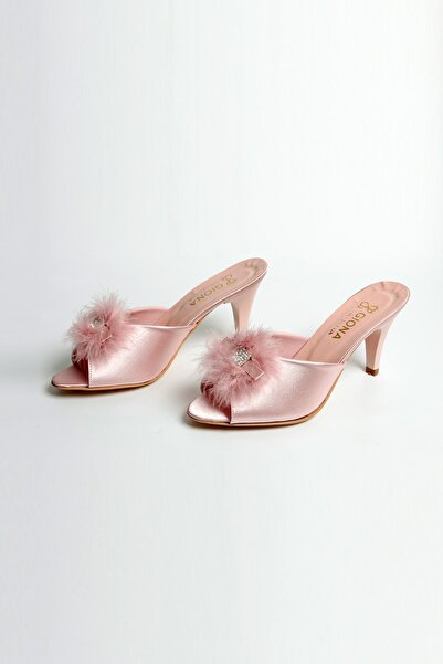 GIONA Παντόφλες νυφικής προίκας με πούπουλα με τακούνι