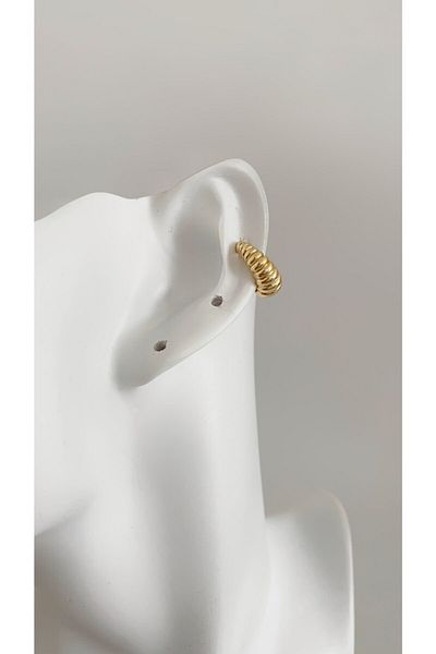 Âlâ Atelier Curved Twist Compression Cartilage Earrings
