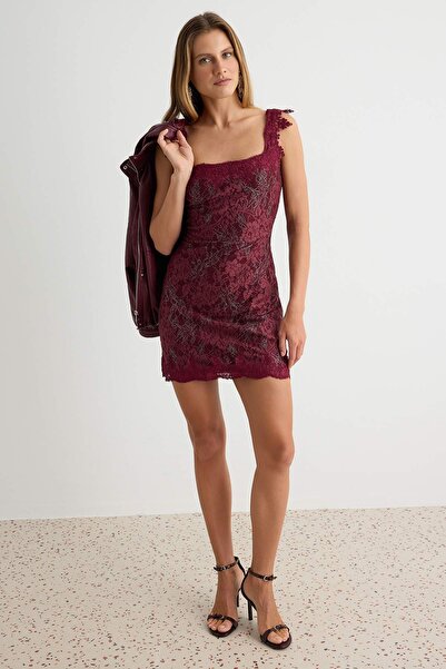 Trendyol Collection Burgundy Shift/Straight Cut Short / Mini Knitted Lace Dre...